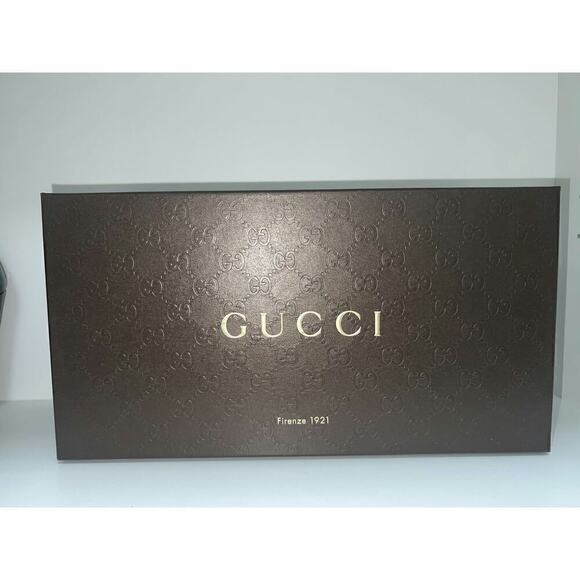 Gucci Men's Black Pebbled Leather Loafers with Bamboo Tassels - Picture 6 of 6